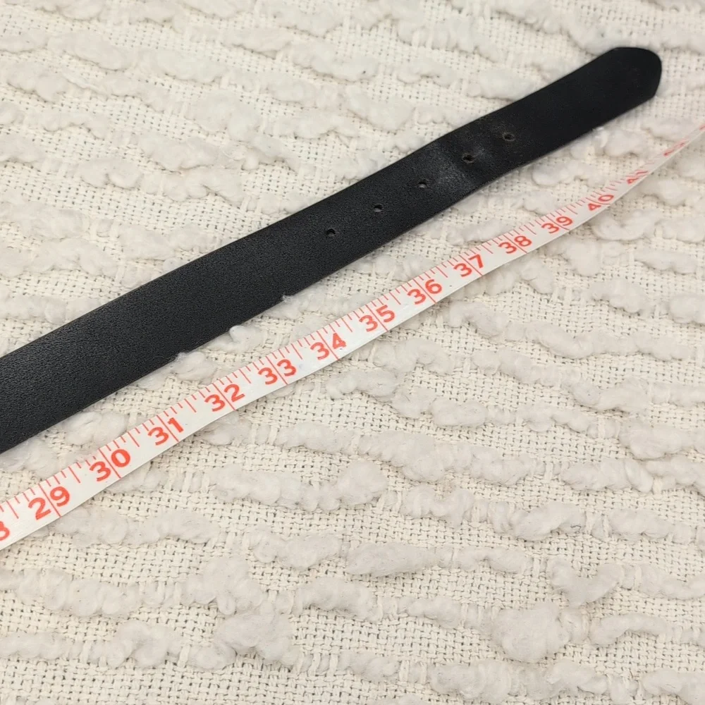 Carhartt Men's Medium Black Leather Simple Straight Work Belt with Metal Buckle